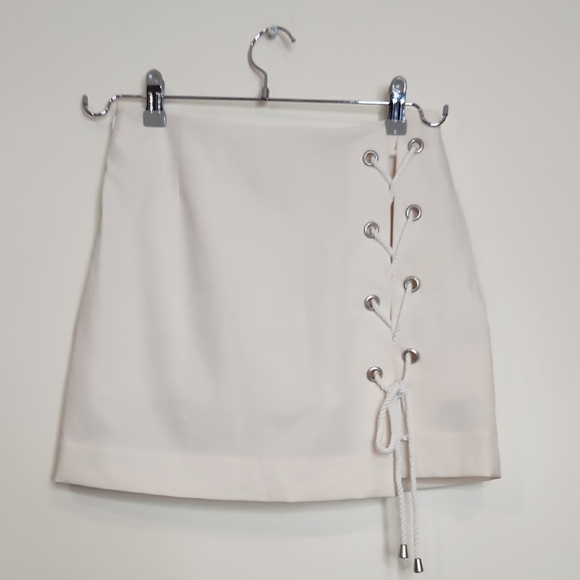 Rebecca Minkoff Cream Mini Pencil Skirt with Tie Front‎ - Picture 1 of 4
